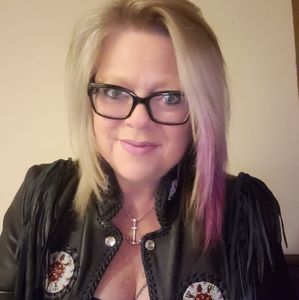 Meet your Posher, Robichaud